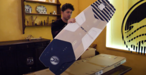 marco vi racconterà come praticare il kitesurf e alcune curiotirà sulla scuola di kitesurf